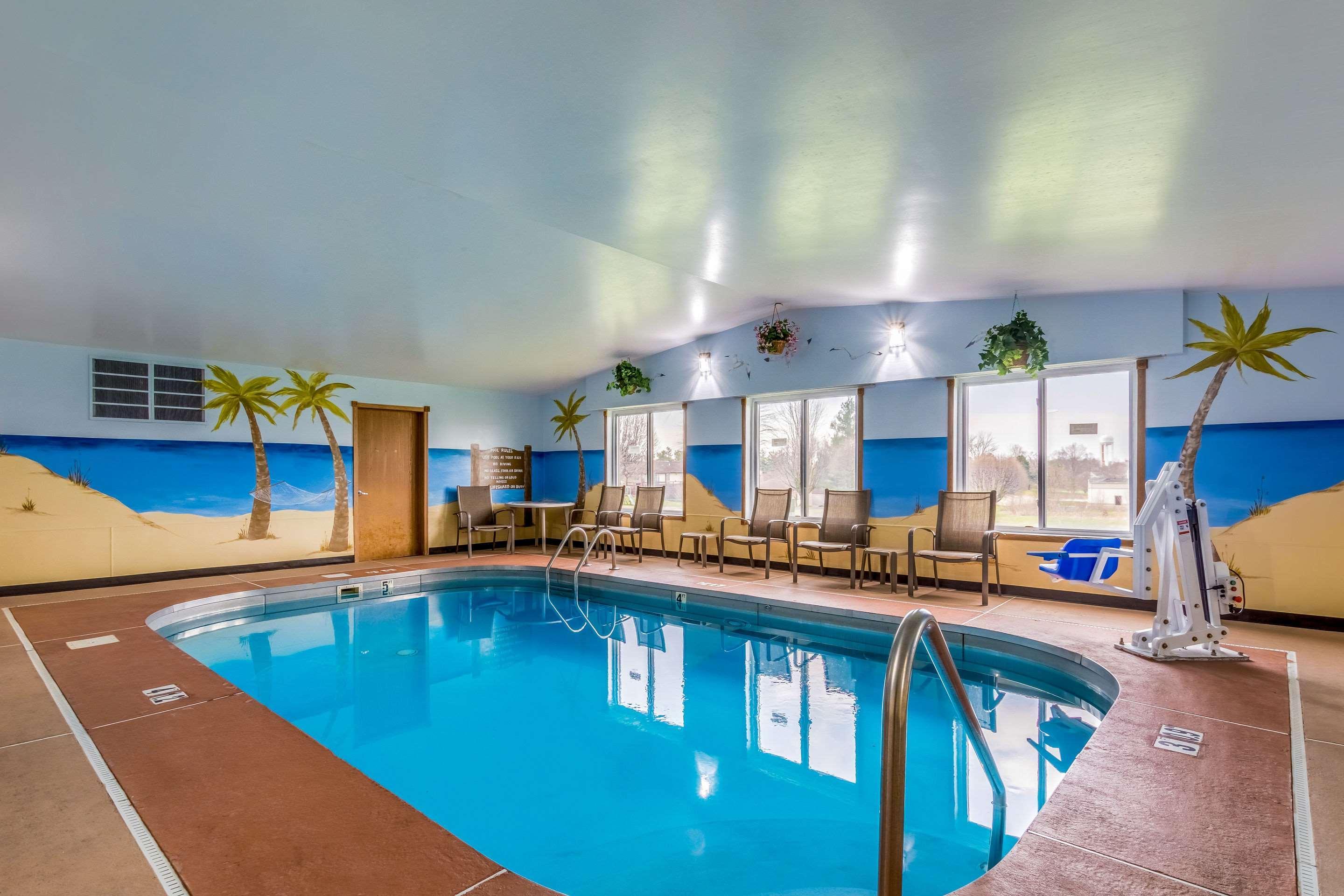 Quality Inn I-74 Batesville Bagian luar foto