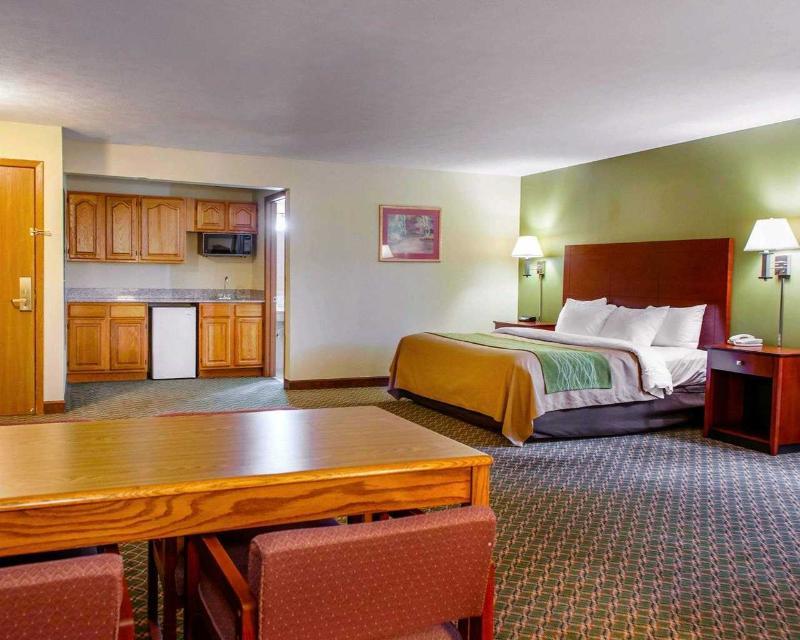 Quality Inn I-74 Batesville Bagian luar foto